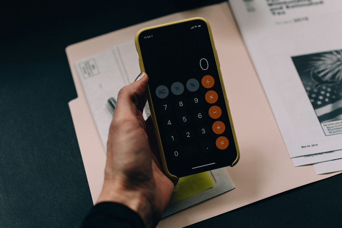Financial documents and calculator for interest rates