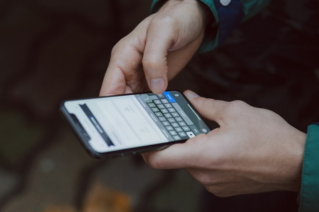 Online scam warning and mobile security